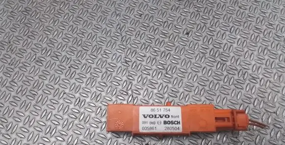Volvo XC90 Airbag deployment crash/impact sensor 8651754