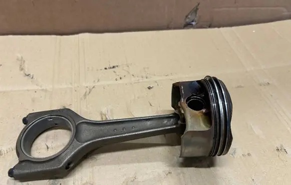 BMW 5 E60 E61 Piston with connecting rod 