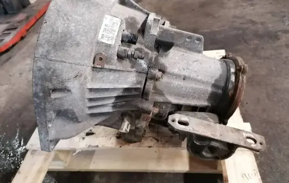 Ford Ka Manual 5 speed gearbox XS6R7F096AB 3S5R7002BD