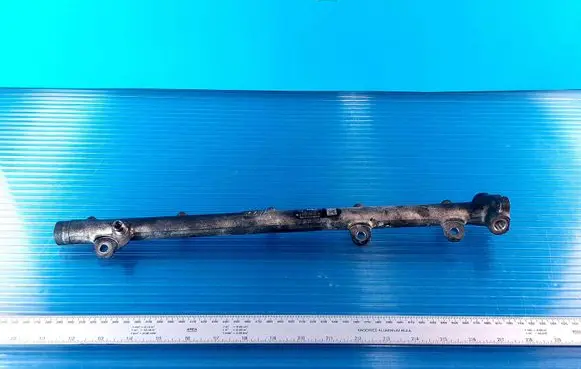 Mercedes-Benz E W211 Fuel main line pipe A6120700295 003515L1 0445215021