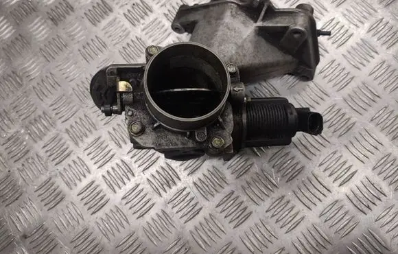 Renault Laguna II Throttle valve 8200056350 T1317