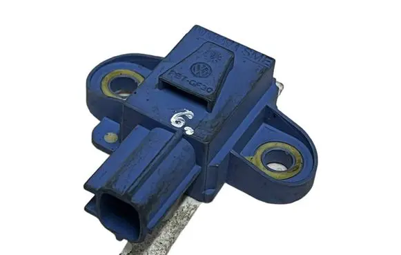 Volkswagen Jetta V Airbag deployment crash/impact sensor 1K0955557A 0232ES5F8N3H