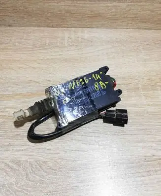 Mazda 626 Central locking motor 8300003700