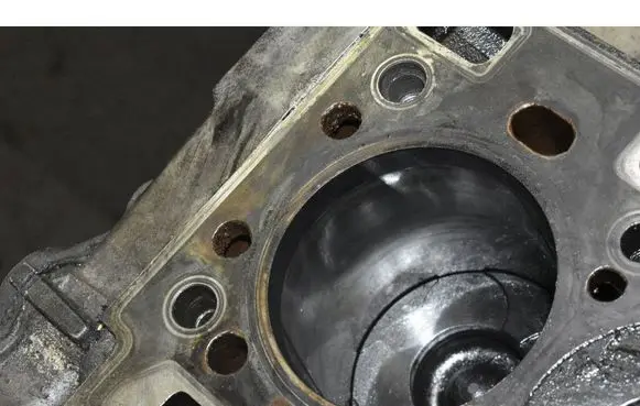 Renault Espace III Engine block G9T
