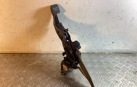 Lexus RX 450H Handbrake/parking brake lever assembly
