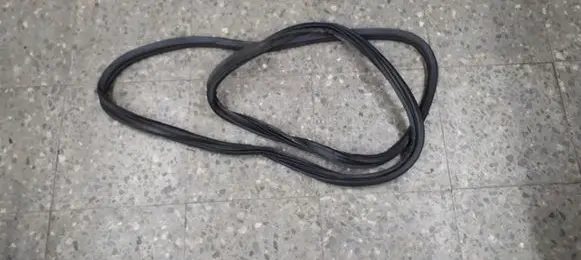 Hyundai Tiburon Trunk rubber seal (body) 