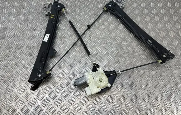 BMW i3 Front door window regulator with motor 7290857