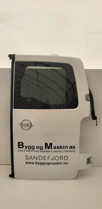 Opel Vivaro Rear door