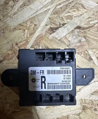 Dodge Durango III Door control unit/module 68316560AC 2841585010300 165000