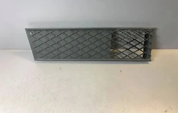 BMW 7 F01 F02 F03 F04 Front bumper lower grill 7186506 51117186506