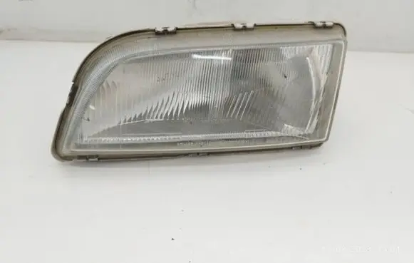 Volvo S40, V40 Headlight/headlamp 14556100