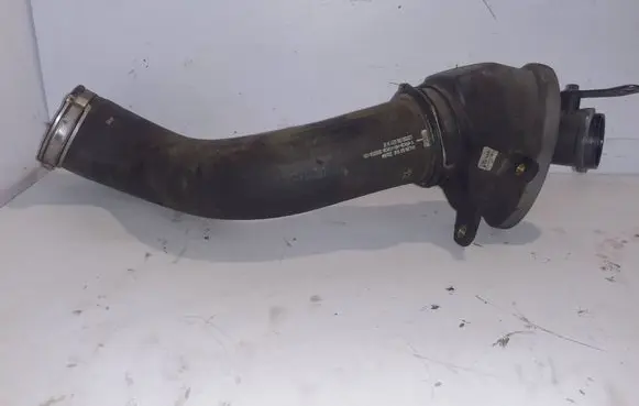 Mercedes-Benz C W204 Intercooler hose/pipe A2045281882 ZGS004 30990534