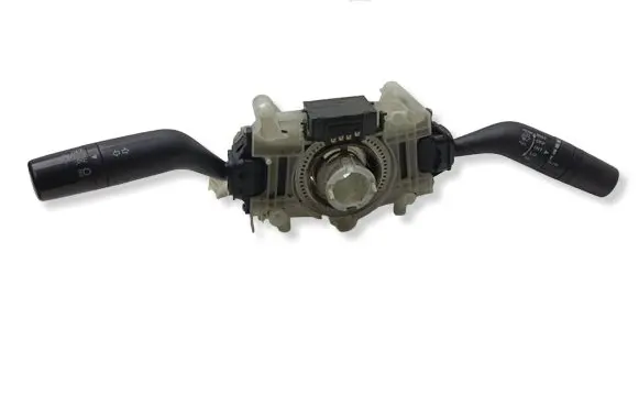 Mazda 6 Wiper turn signal indicator stalk/switch E13K359E