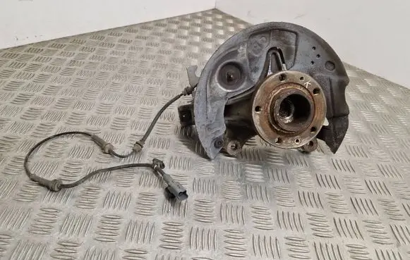 Peugeot 308 Front wheel hub