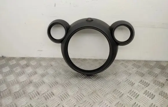 Dashboard trim
