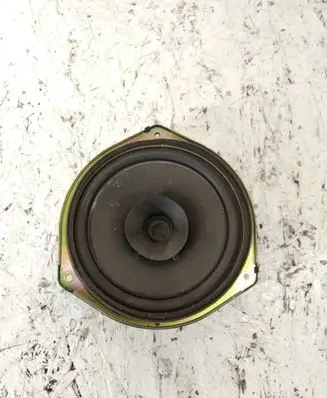 Mazda Premacy Front door speaker D35066960 04505C2C