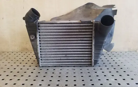 Audi A6 S6 C4 4A Intercooler radiator 4A0145805K 4A0117339H