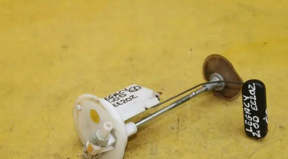 Subaru Legacy Fuel level sensor 