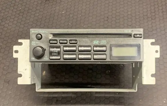Hyundai Terracan Radio/CD/DVD/GPS head unit 9617026203SF
