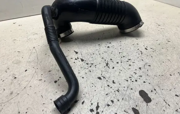 Audi A4 S4 B6 8E 8H Intercooler hose/pipe 8E0129615