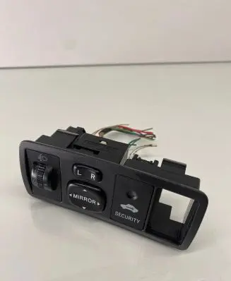 Toyota Corolla E120 E130 Wing mirror switch 183574 777665