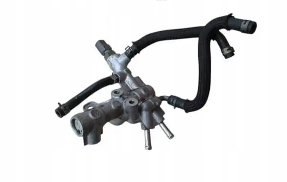 Mazda CX-5 Fuel distributor 