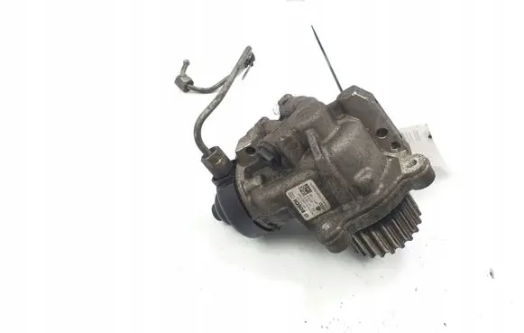 Skoda Octavia Mk3 (5E) Fuel injection high pressure pump 04L130755D