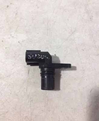 Suzuki Liana Camshaft position sensor 3322076G11