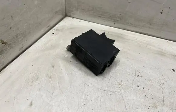 Toyota Avensis T250 Immobilizer control unit/module 736679A