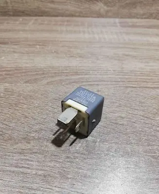 Toyota Prius (NHW20) Other relay 9098702025 1567002540