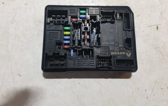 Renault Clio V BSM Control unit 284B61704R