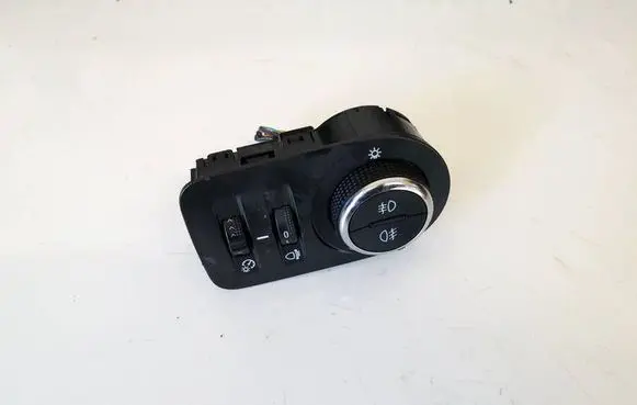 Opel Astra K Light switch 39217377 17037868