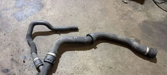 BMW X3 E83 Engine coolant pipe/hose 11122247744