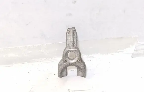 BMW 1 E82 E88 Fuel Injector clamp holder