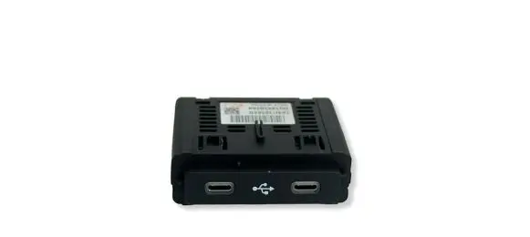 Renault Megane E-Tech USB socket connector 284H38566R 47825
