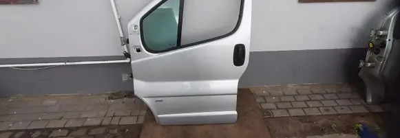Renault Trafic II (X83) Front door