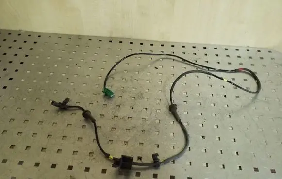 Volvo XC90 ABS rear brake sensor 08634248