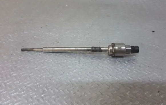 Opel Insignia A Glow plug MYBT677150ENV