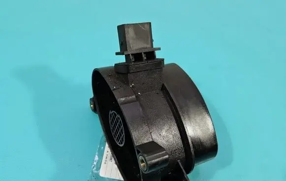 BMW X3 E83 Mass air flow meter 0928400504 IMPRK1559714