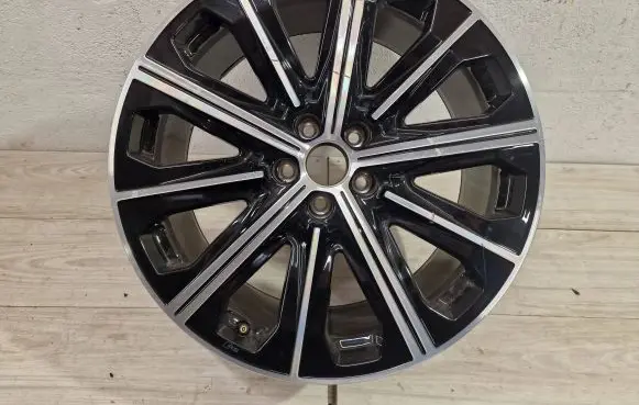 Audi Q4 Sportback e-tron R20 alloy rim 89A601025AB