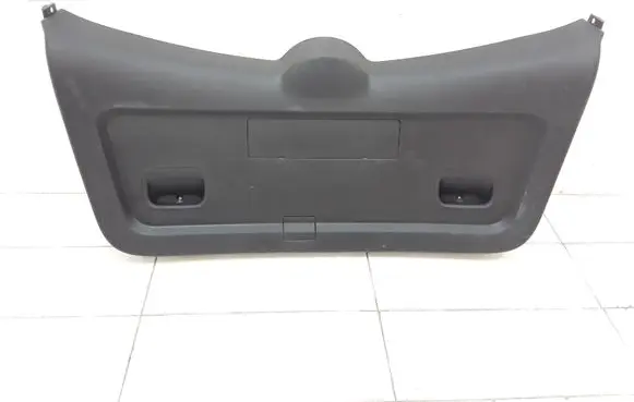 Toyota Corolla Verso AR10 Tailgate/boot cover trim set 