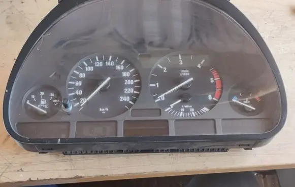 BMW 5 E39 Speedometer (instrument cluster) 62116914913 6914913