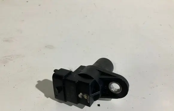 Mercedes-Benz E W211 Camshaft position sensor
