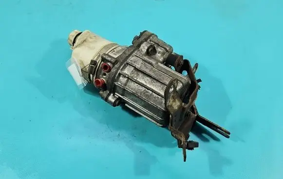 Power steering pump