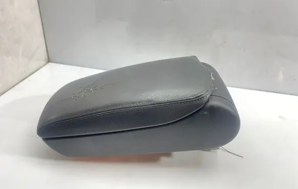 Audi A6 S6 C6 4F Armrest 041438900
