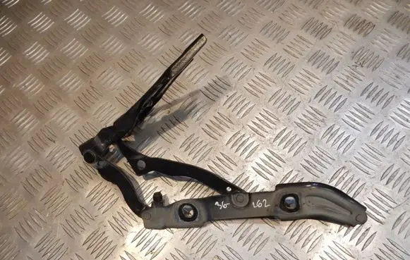 BMW 3 E90 E91 Loading door upper hinge 7060627 36262