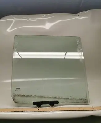Honda CR-V Rear door window glass 43R007951