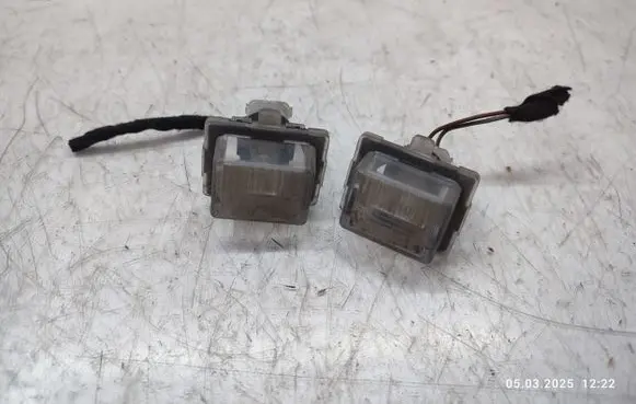 Mercedes-Benz C W204 Number plate light A2218200456