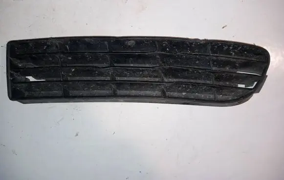 Audi A6 S6 C4 4A Front bumper lower grill 4A0807345J 12069