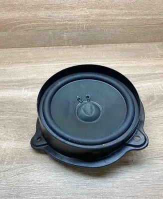 Mercedes-Benz CLS C219 Front door speaker 2198200402